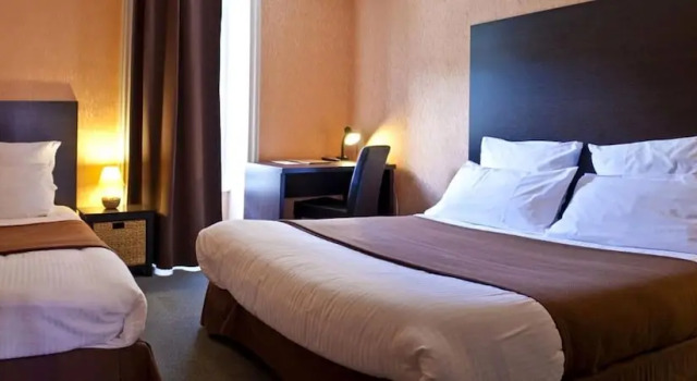 Номер Standard Logis Hotel restaurant de la Poste