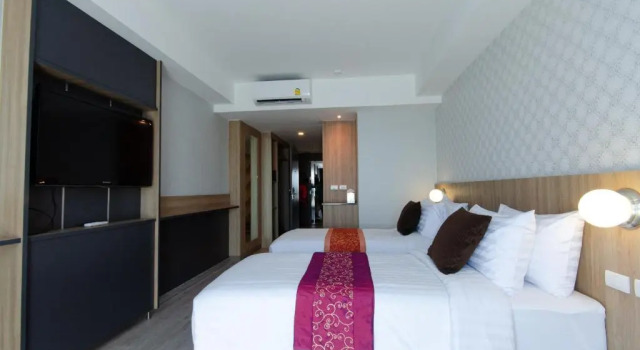 Двухместный номер Standard Dynasty Grande Hotel