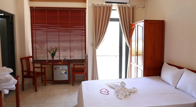 Lien Thong Hotel