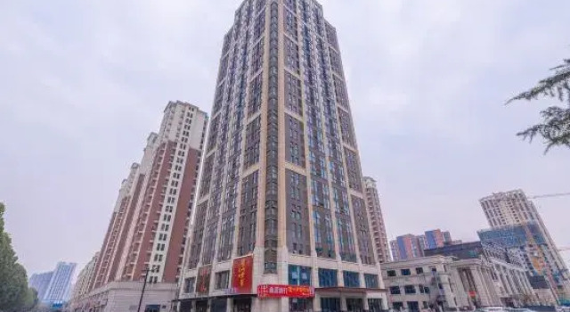 Chengyue Suqi Cinema Light Stay Apartment (Linyi Beicheng New District Global New World Apartment), Prenota Appartamento Hotel a Shandong con parcheggio, Parcheggio