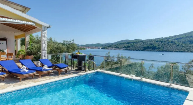 Villa Paradise