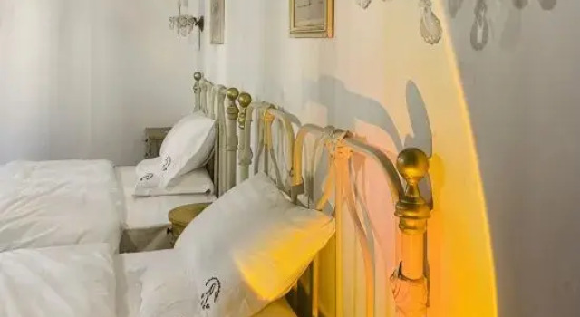 Люкс Grand Desert Island Rose Antique Homestay (Leshan Shihao Plaza High-speed Railway Station)