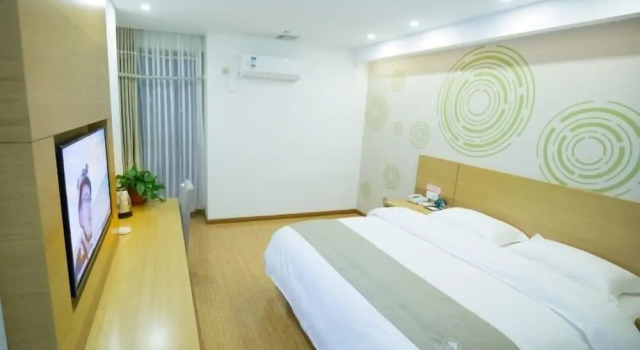 Двухместный номер Standard GreenTree Inn Hefei Feixi County South Jinzhai Road Jinyun International Hotel