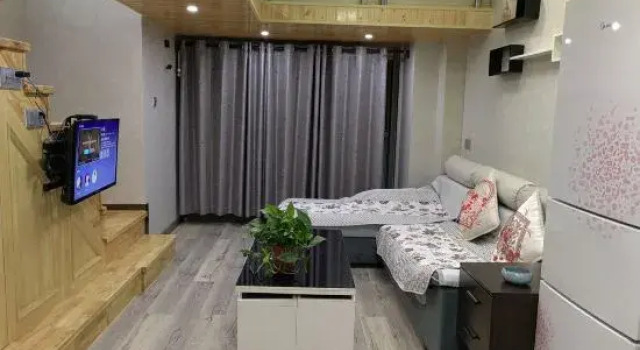 Huzhou Yiyunge Homestay (Nanxun Ancient Town Wuyue Plaza Branch), Prenota Hotel Hotel a Huzhou con parcheggio, Parcheggio