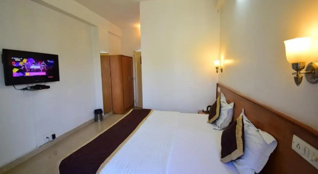 Номер Deluxe Hotel Shikha Jaipur City Centre
