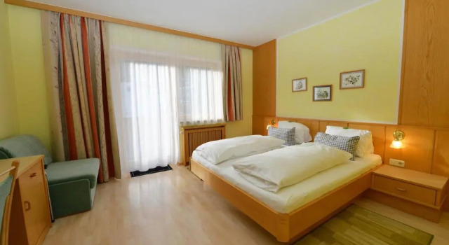 Двухместный номер Standard с балконом Haus Miriam