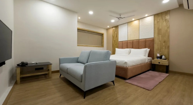 Номер Deluxe The Habitat Suites