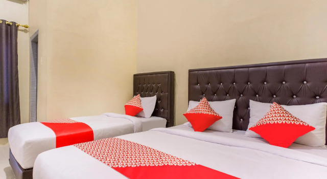 Люкс RedDoorz Syariah At Harley Hotel Sabang