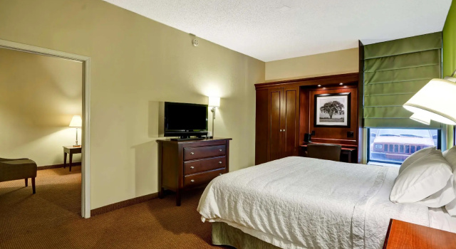 Двухместный люкс c 1 комнатой Hampton Inn Morgantown