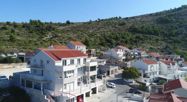 Апартаменты Цокольный этаж c 1 комнатой Apartments Villa Dadić