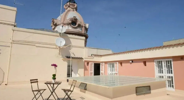 B&B Sparano Luxury Suites, Забронировать Отель «постель и завтрак» Бари Bari Province, рядом с Малый театр