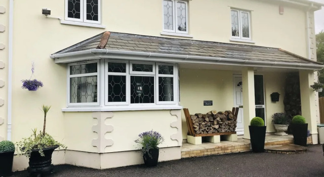 The Lodge, 예약 호텔 Cowbridge 