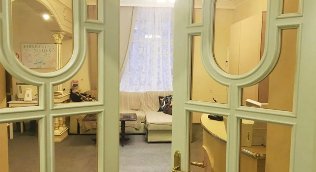 Capsule hotel Soty.