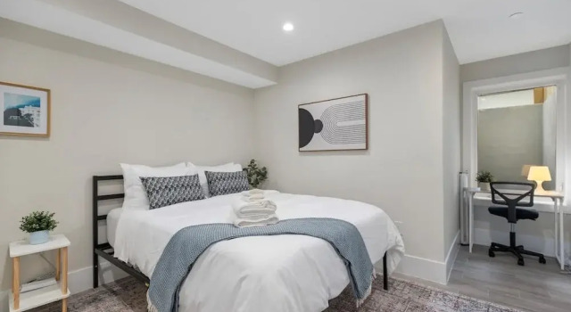 Central 2 br City Sanctuary Commuter friendly, Забронировать Отель Northwest Вашингтон, рядом с Говардский университет