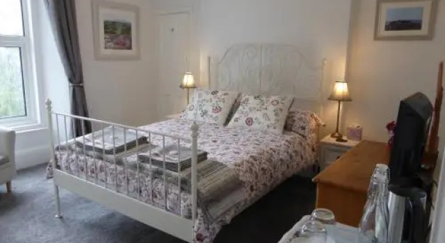 Cookshayes Country Guest House