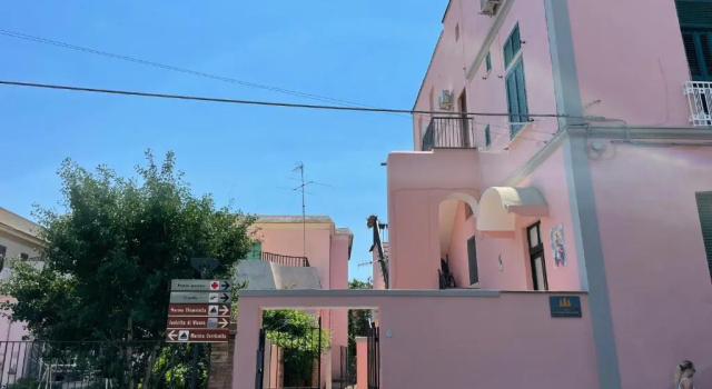 La Scarafocchiola, Boek Hotel 3-sterren hotels in Procida, 3*