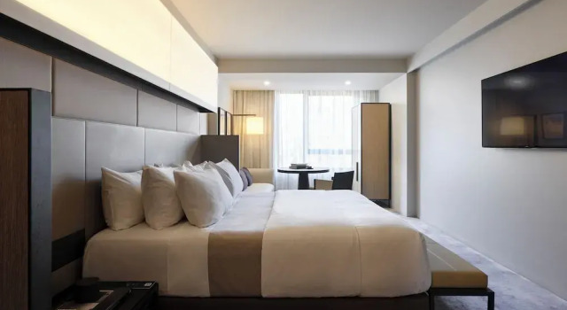 Номер Deluxe Hotel Realm