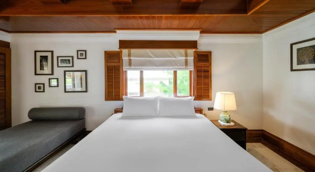 Люкс семейный Hillside с 2 комнатами с видом на море Thavorn Beach Village Resort & Spa Phuket