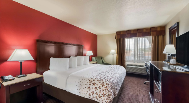 Двухместный номер Standard SureStay Plus Hotel by Best Western Silver City