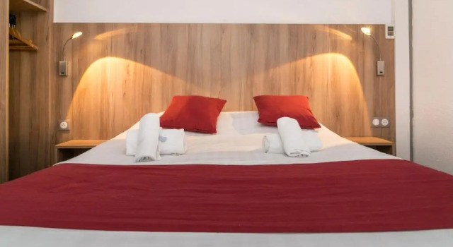 Двухместный номер Standard Brit Hotel Plaisance A9/A61