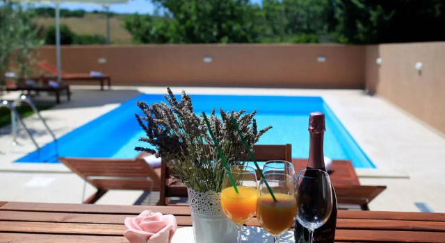 Вилла Deluxe Beautiful Villa L&T 1 Nin
