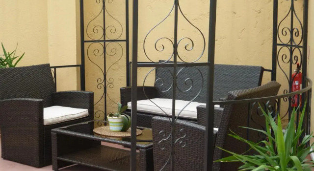 Двухместный номер Standard с видом на сад The Originals Boutique, Hôtel Clos Sainte Marie, Nevers