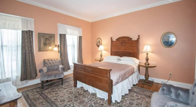 Двухместный номер Standard Looking Glass Inn
