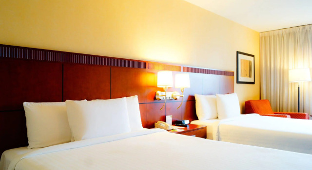 Четырёхместный номер Standard Courtyard Monterrey San Jeronimo