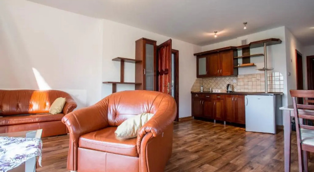 Sykowny Dworek Apartamenty, Book Apartment Hotels in Tatras with Parking, Parking