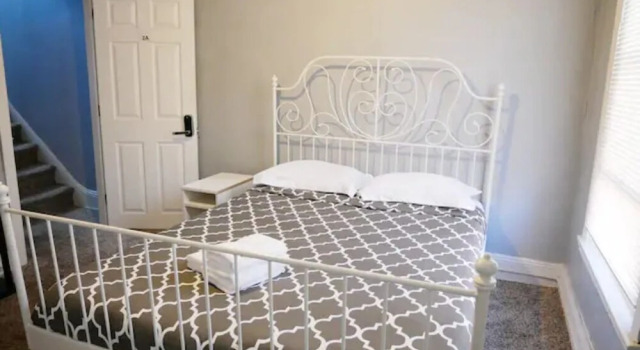 Clover2900 Apartment & Rooms in S Philly