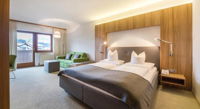 Полулюкс Deluxe Superior Hotel Alpenhof