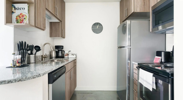 Mid Main Lofts #7217 | Stylish & hip studio loft | Midtown