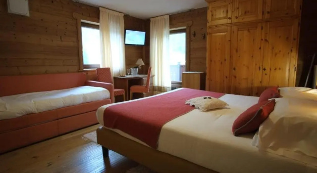 Трёхместный номер Standard Hotel Granta Parey