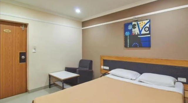 R R International, Rezervovat Hotel Maisúr Bangalore