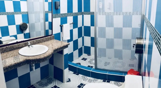 Трёхместный номер Standard Blue Marlin Galápagos, Hotel & SPA