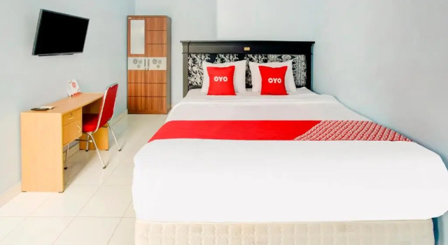 Номер Standard OYO Life 3982 Azka Homestay Syariah