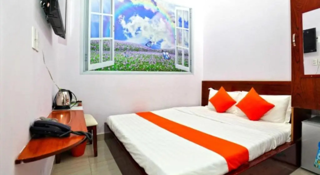 Двухместный номер Standard Chau Tran Hotel.