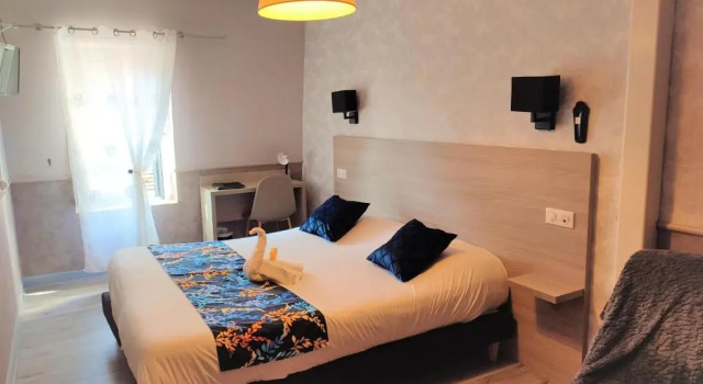 Двухместный номер Standard Hostellerie Maleville, logis hôtel Pontet