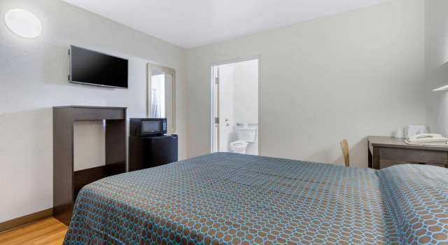 Двухместный номер Standard Rodeway Inn Winston Salem Route 52