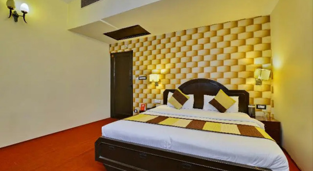 Номер Standard Hotel Maharani Plaza
