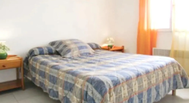 House With one Bedroom in Aléria, With Shared Pool, Enclosed Garden and Wifi, Varaa Hotelli  