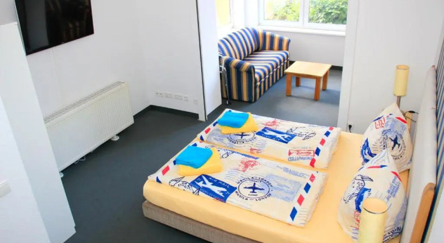 Camera Deluxe Botschaft