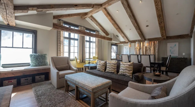 Номер Standard Пентхаус с 3 комнатами с видом на горы The Lodge at Mountaineer Square, A Vail Resorts Property