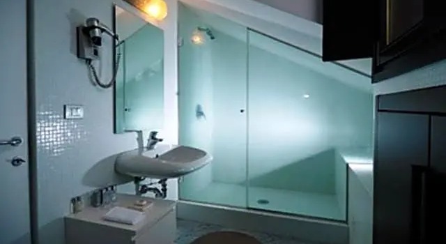 Standard Zimmer Nine Hotel