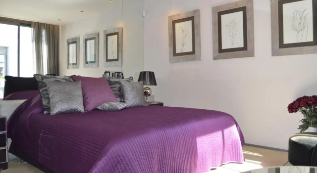 Modern Designer Villa 34121743 Direct Seafront Los Monteros Marbella for Holiday Rentals