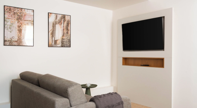 Limehome Versailles Rue du Bailliage, Book Hotel Versailles 
