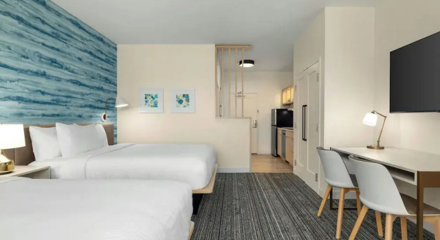 Четырёхместный люкс TownePlace Suites by Marriott Williston