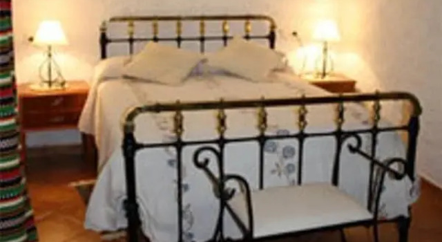 Cuevas Olmos, Book Hotel Purullena Granada