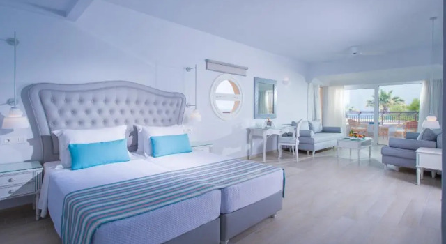 Люкс Deluxe с видом на море Rethymno Palace