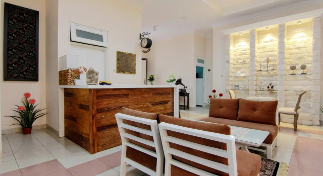 Just Eleven, Book Hotel Hotels in Yogyakarta Province with Breakfast, Breakfasts